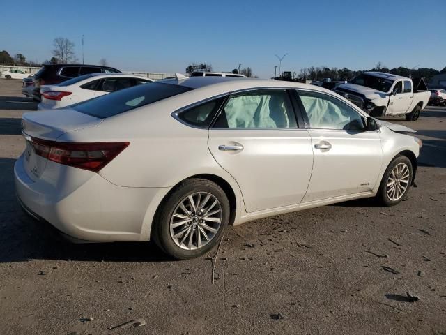 2017 Toyota Avalon Hybrid