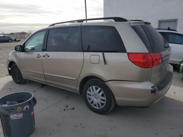 2007 Toyota Sienna CE