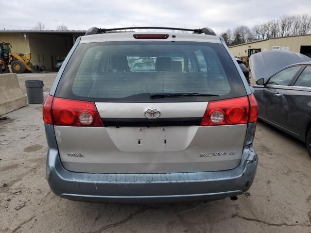 2006 Toyota Sienna CE