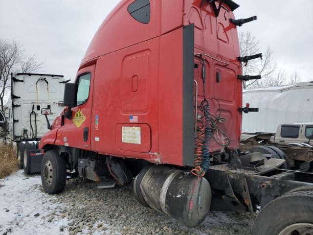 2018 Freightliner Cascadia 125