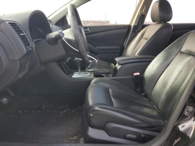 2010 Nissan Altima Base