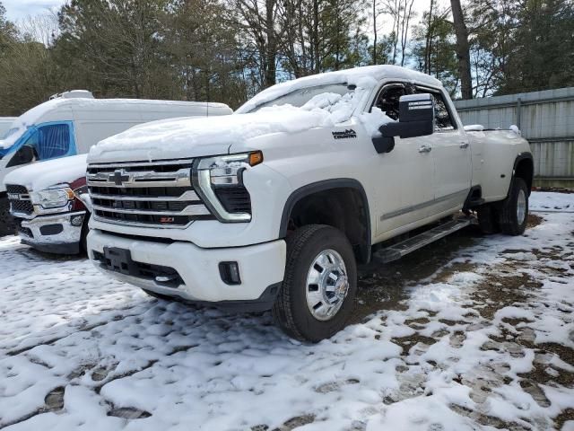 2024 Chevrolet Silverado K3500 High Country