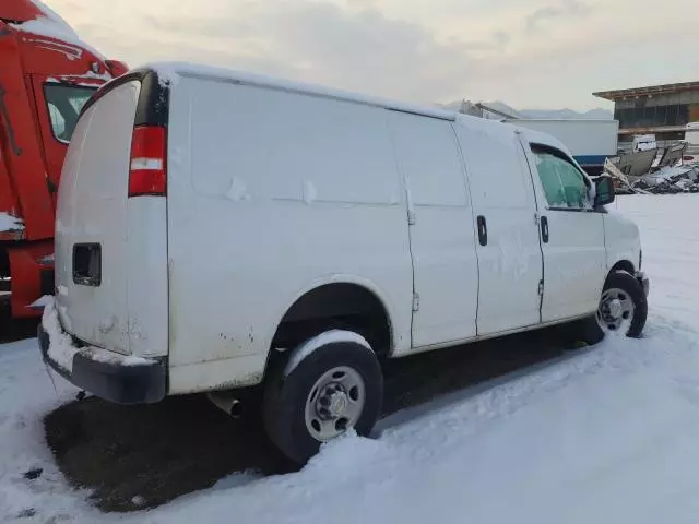 2023 Chevrolet Express G2500