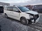 2010 Chrysler Town & Country Limited