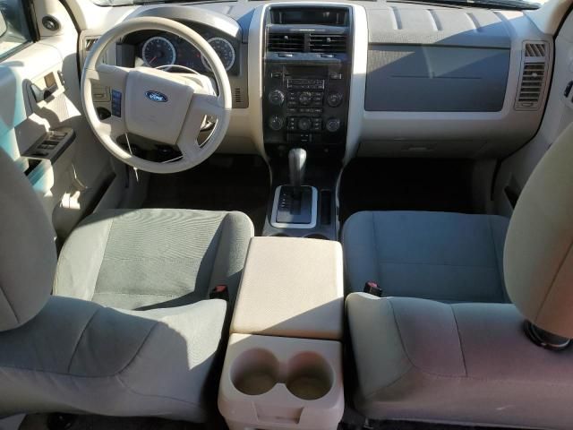 2011 Ford Escape XLS