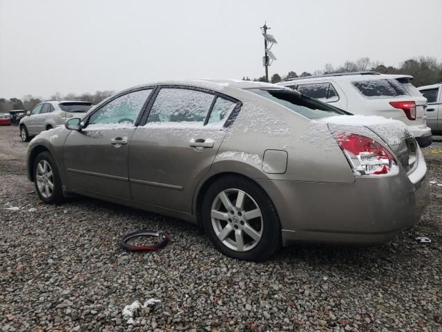 2005 Nissan Maxima SE