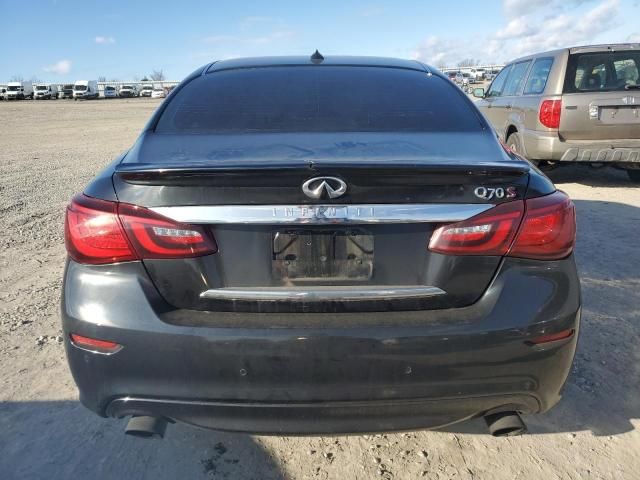 2016 Infiniti Q70 5.6