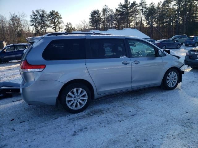 2014 Toyota Sienna XLE