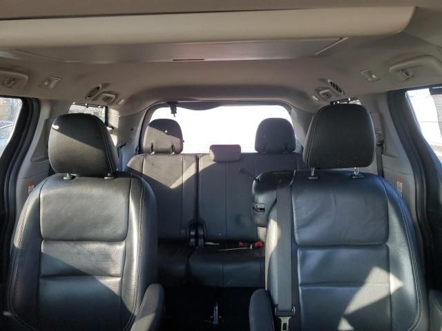 2017 Toyota Sienna SE