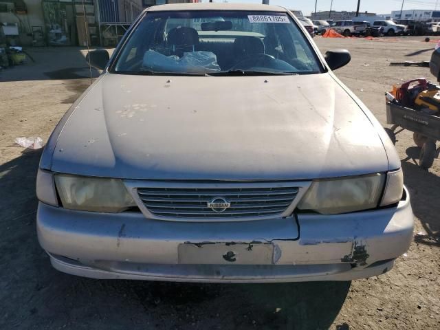 1995 Nissan Sentra Base