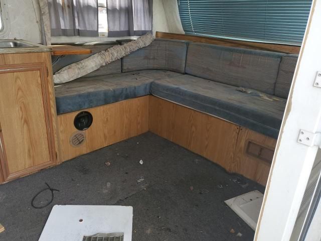 1996 Aeroliner Trailer