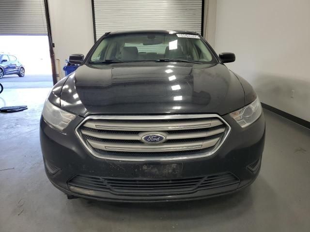 2014 Ford Taurus SE