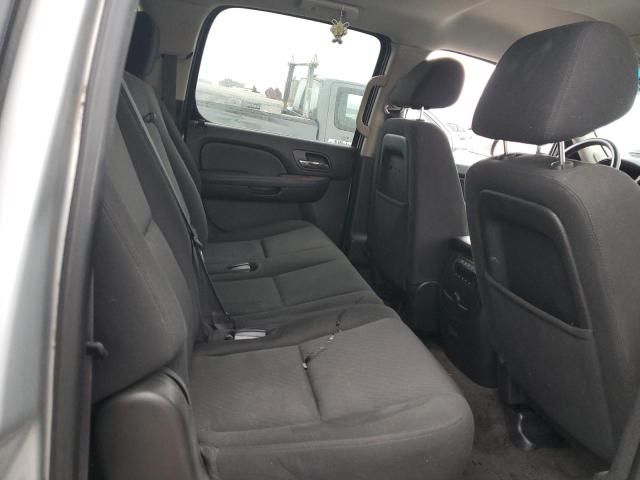 2013 Chevrolet Suburban C1500 LS