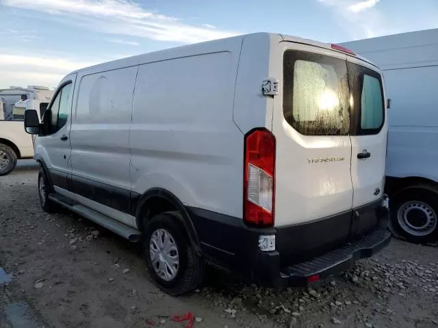 2016 Ford Transit T-250