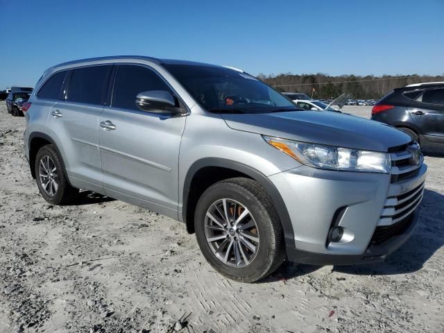 2018 Toyota Highlander SE