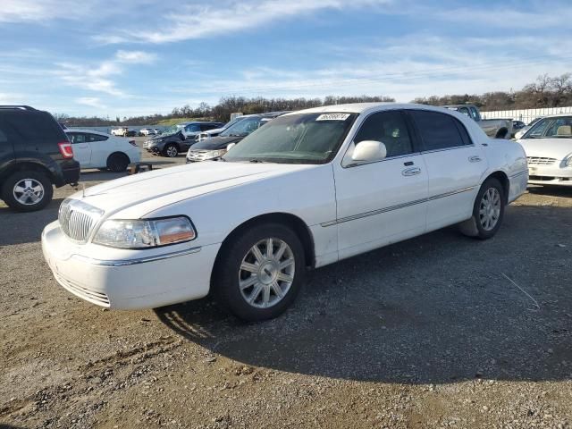 2008 Lincoln Town Car Signature Limited