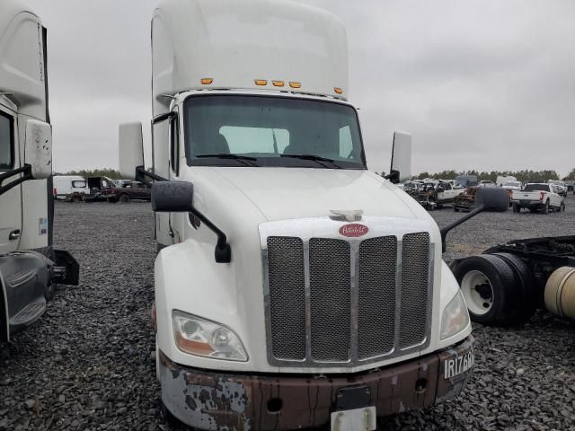 2016 Peterbilt 579