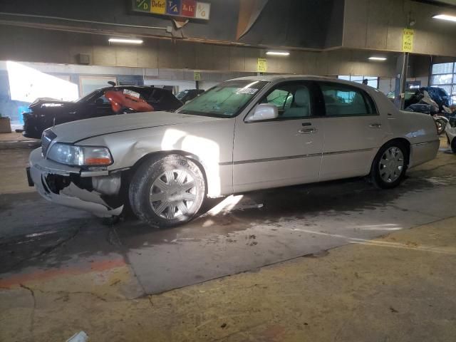 2003 Lincoln Town Car Cartier