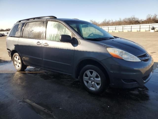 2006 Toyota Sienna CE