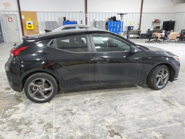 2019 Hyundai Veloster Base