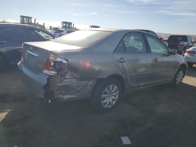 2005 Toyota Camry LE