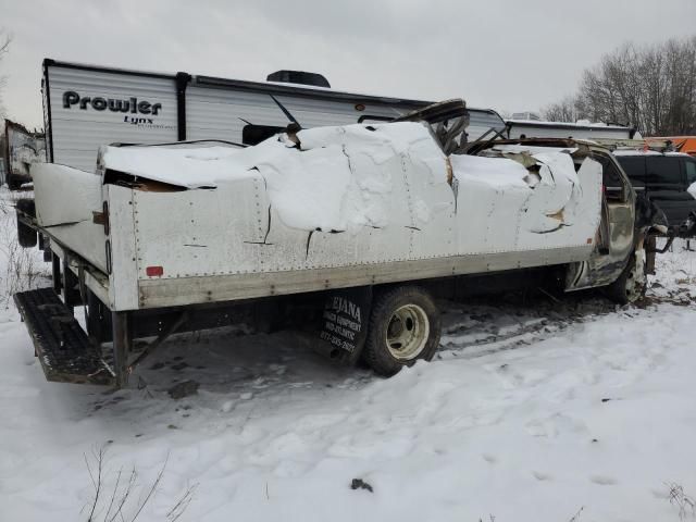 2022 Ford Econoline E350 Super Duty Cutaway Van