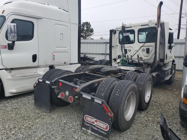 2017 Freightliner Cascadia 125