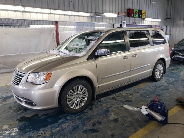 2012 Chrysler Town & Country Limited