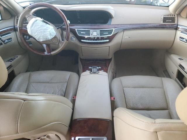 2010 Mercedes-Benz S 550