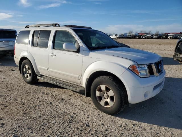 2007 Nissan Pathfinder LE