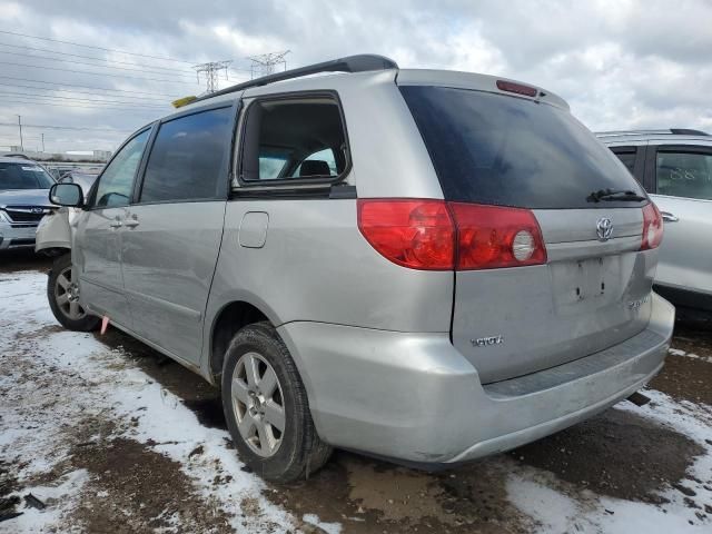 2007 Toyota Sienna CE