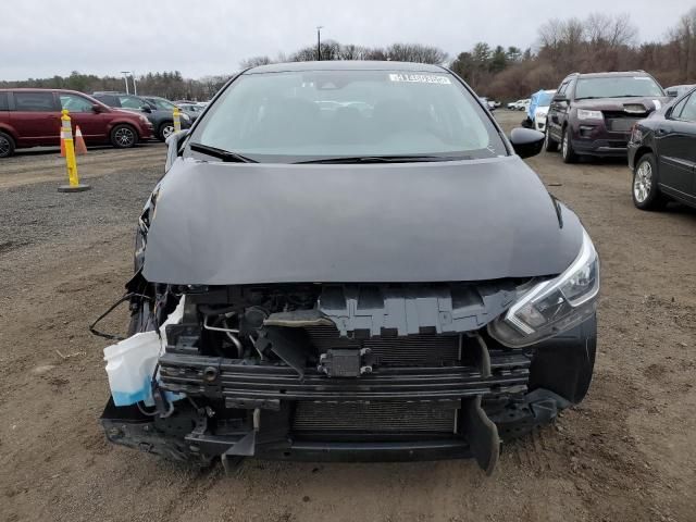 2023 Nissan Versa SV