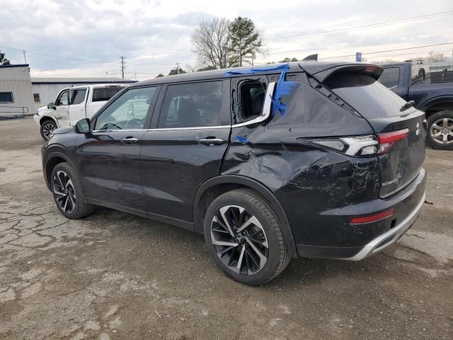 2023 Mitsubishi Outlander SE