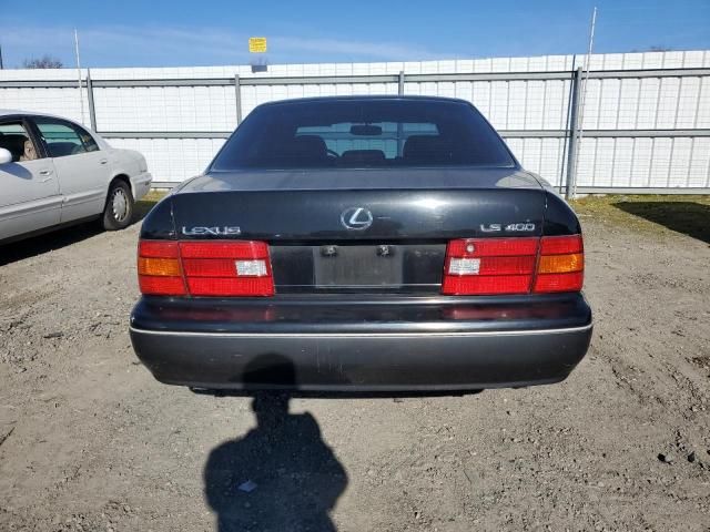 1999 Lexus LS 400