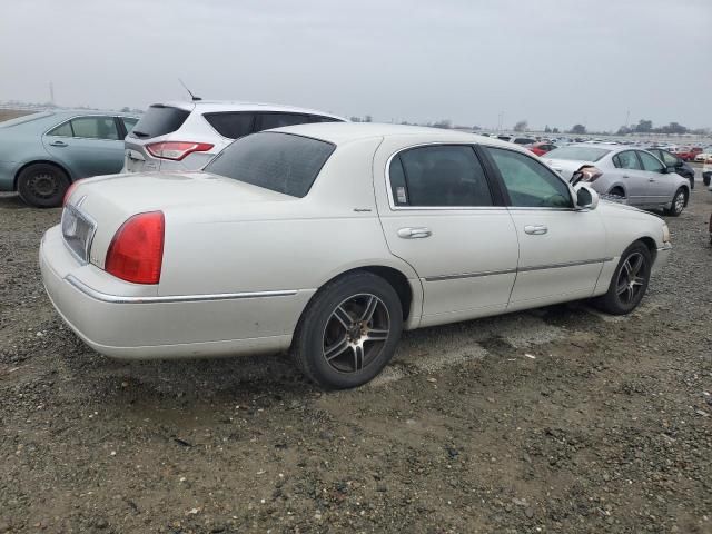 2007 Lincoln Town Car Signature