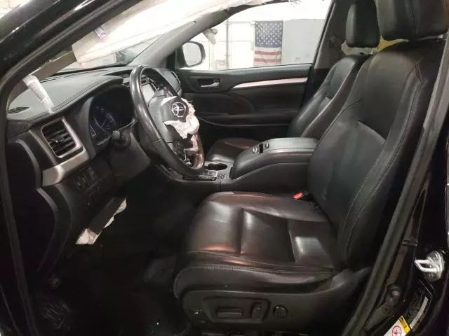 2018 Toyota Highlander SE