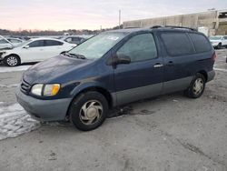 Salvage cars for sale at Fredericksburg, VA auction: 2001 Toyota Sienna LE