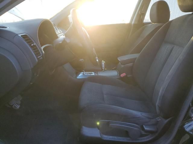 2010 Nissan Altima Base