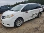 2014 Toyota Sienna XLE