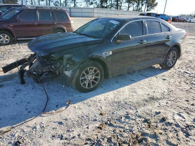 2014 Ford Taurus SE