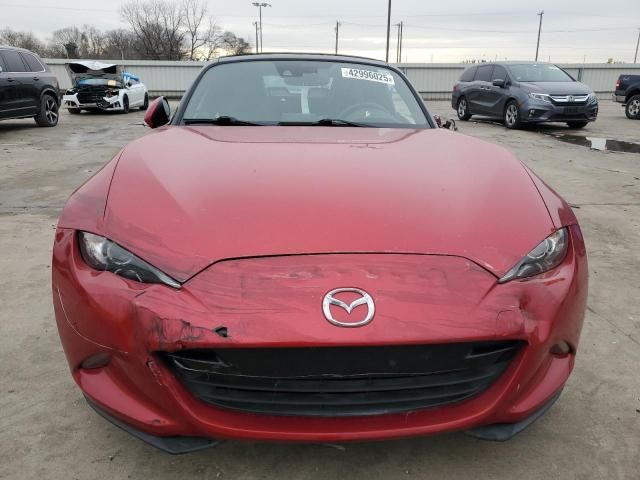 2016 Mazda MX-5 Miata Grand Touring