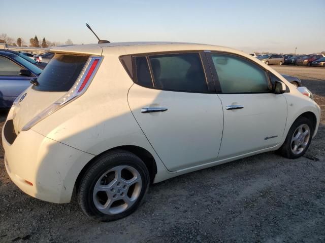 2011 Nissan Leaf SV