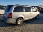 2008 Chrysler Town & Country LX