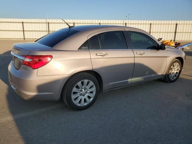 2014 Chrysler 200 LX