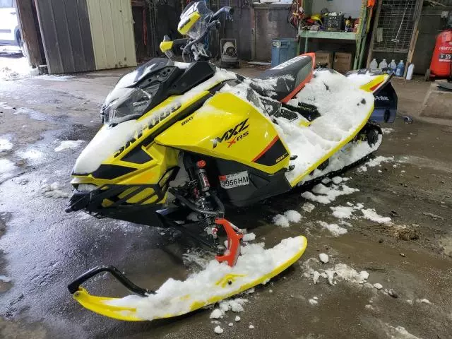 2020 Skidoo MXZ XRS850