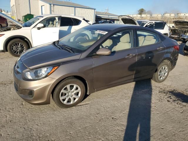 2013 Hyundai Accent GLS