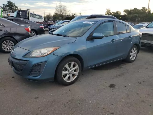 2011 Mazda 3 I