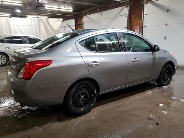 2012 Nissan Versa S