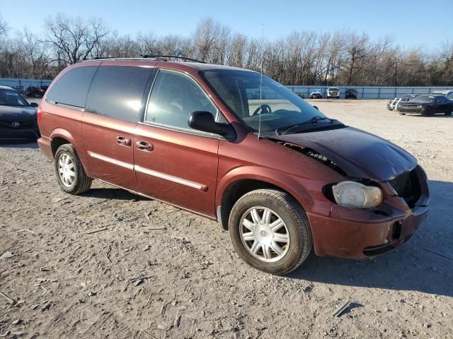 2007 Chrysler Town & Country Touring