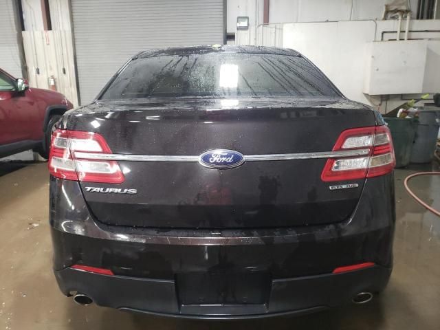 2014 Ford Taurus SE